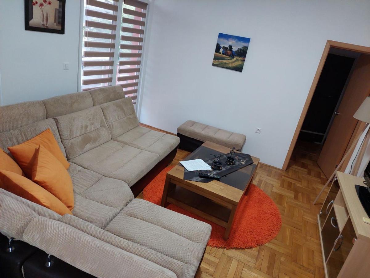 Sebilj Apartman Apartment Novi Pazar Luaran gambar